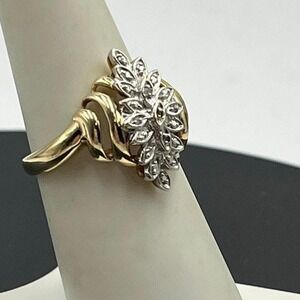 Designer 10K Yellow Gold Diamond Cluster Estate 3.6g Vintage Style Ring Sz 7.25